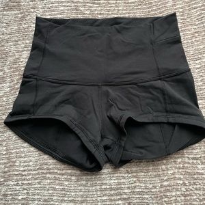 Lululemon Align High-Rise Short 2"